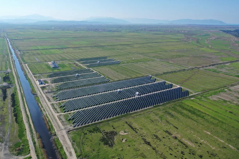 EZ-5 Energy - solar farm EZ-5 Energy - solar farm