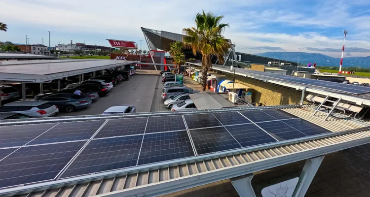 5 Ways Solar Panels Can Boost Your Business’s Value and Energy Efficiency