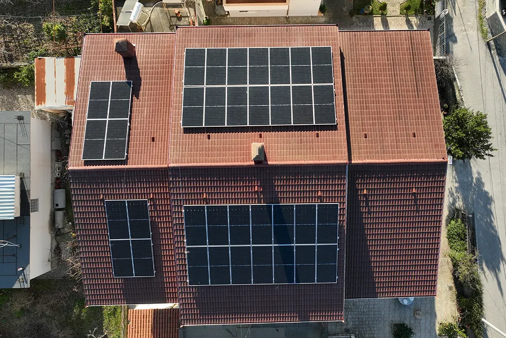 VEGA SOLAR 1 Residental Solar Panel System