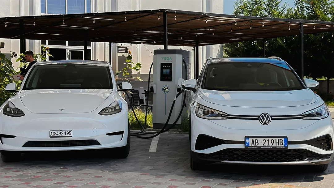 Si ndihmojnë stacionet e karikimit EV në rritjen e vlerës së një hoteli apo biznesi? 2 Si ndihmojnë stacionet e karikimit EV në rritjen e vlerës së një hoteli apo biznesi
